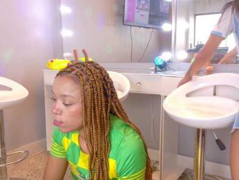 FarianaJulie webcam bongacams model stream image