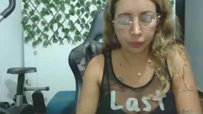 Jeiana4u webcam model stream image