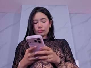 chlooee webcam camsoda model stream image