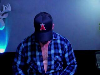 Dennis Cox webcam flirt4free model stream image