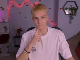 noah-nero webcam model stream image