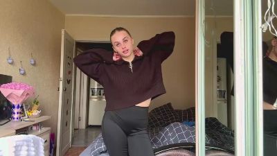 AshtonHutyra webcam model stream image