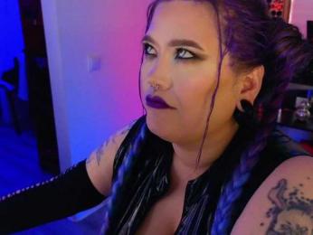 Laura-Wicked webcam model stream image