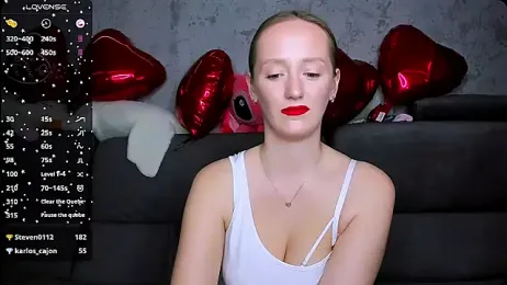 DreameSoul webcam model stream image