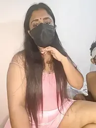VAIGA-Real_Mallu webcam model stream image