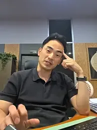 OnlyPants webcam stripchat model stream image