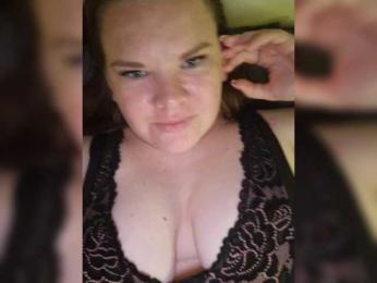 m-pink69 webcam model stream image