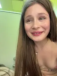 KnockKnock- webcam model stream image