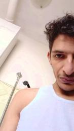 Imad977 webcam model stream image