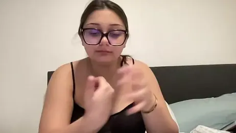 LuckyBrighton webcam model stream image