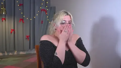 AdaGates webcam model stream image