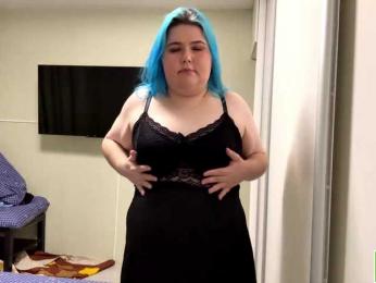 YanaVerde webcam model stream image
