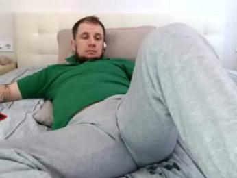 nikkiaadel webcam model stream image