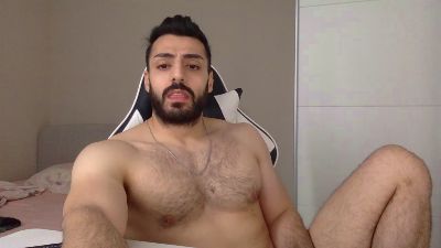 cemilyoztt webcam model stream image