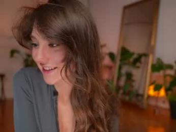 mia_dynasty webcam chaturbate model stream image