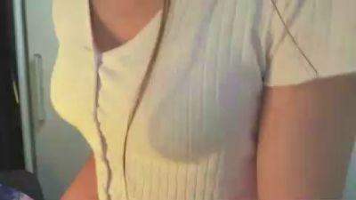 LakeshaBanana webcam model stream image