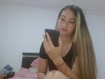 Catalina7641 webcam bongacams model stream image