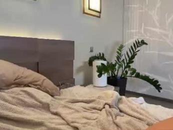 roselyn_rose webcam model stream image