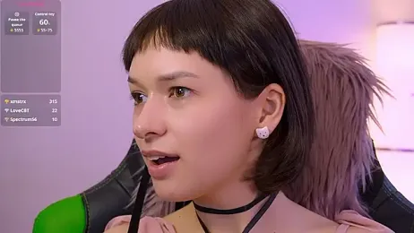 YourDarlingVivian webcam model stream image