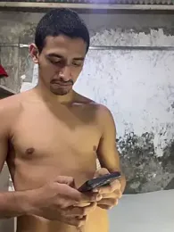 ikaro21 webcam model stream image