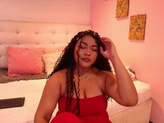 Cherry Chel webcam model stream image