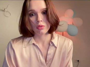 StacyLuxxe webcam model stream image