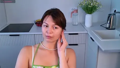 EllaCanny webcam model stream image