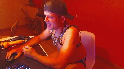 SneakerDirty webcam model stream image
