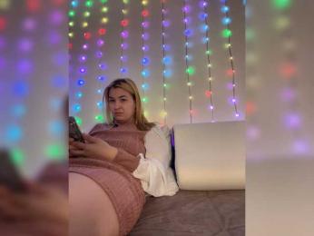 -Zoe-Love- webcam bongacams model stream image