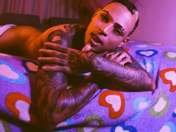 ErisHudson webcam model stream image