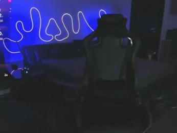 bradmaloney webcam model stream image