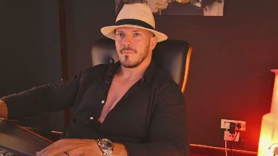 AngeloEric webcam model stream image