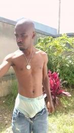 boyyoung4 webcam cam4 model stream image