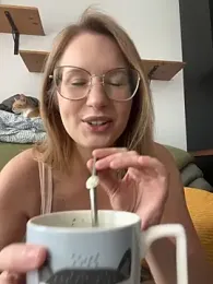 Vanilladreams webcam model stream image
