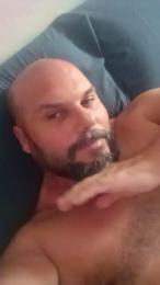 Miguelinlinlin webcam model stream image