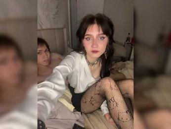 narssistic-disorder webcam model stream image