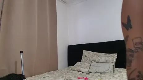 emmi_11 webcam model stream image