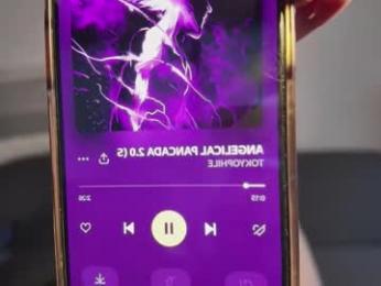 lemonandpeach webcam chaturbate model stream image