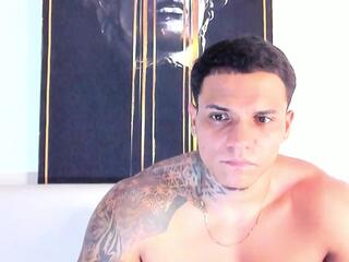 Maverick Willians webcam model stream image