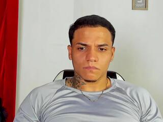Maverick Willians webcam model stream image