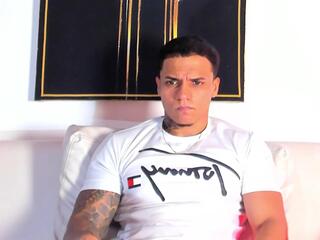 Maverick Willians webcam model stream image
