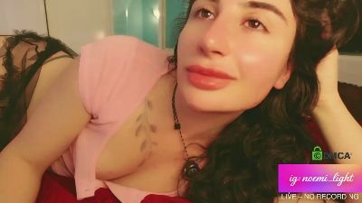 Dea_athena webcam model stream image