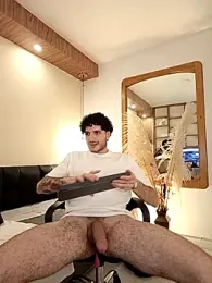 Rafael_Mendezz webcam stripchat model stream image