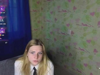 ElinaPantsoff webcam model stream image