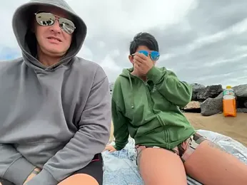 Reggie_roxie webcam model stream image