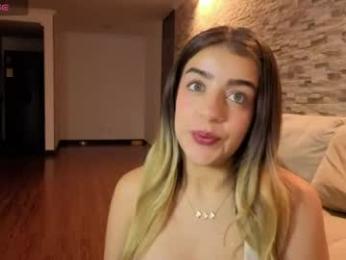cute_emmma webcam model stream image