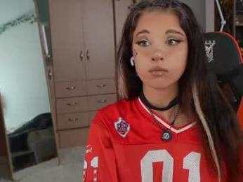 sandy_candycrush webcam model stream image