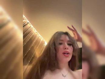 YourLadyyy webcam bongacams model stream image