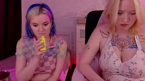 Bluedew webcam model stream image