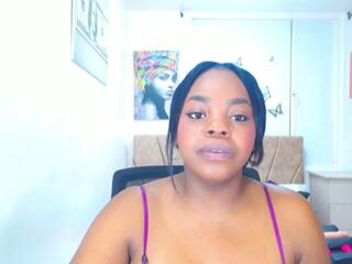Korina I webcam model stream image